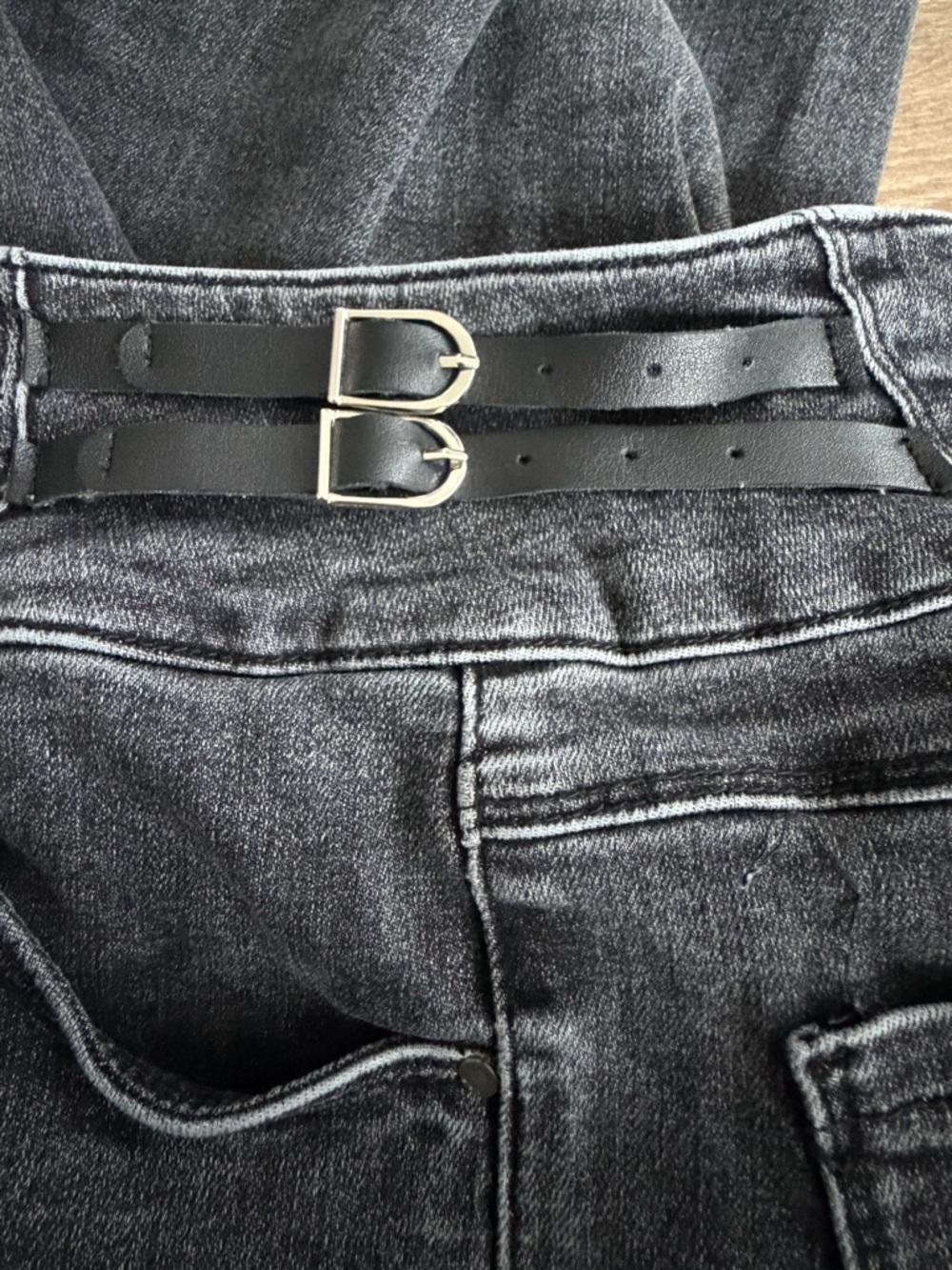 IEF Washed Gray Slim Jeans - Picture 3 of 5